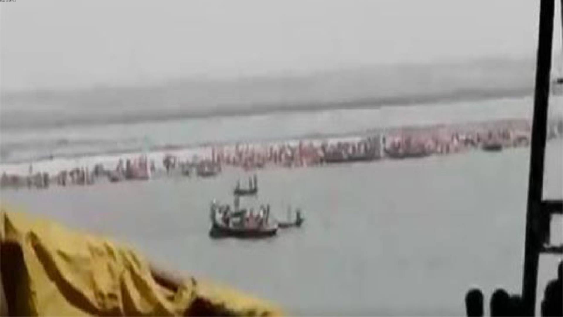 Bihar: Boat carrying 17 devotees capsizes in Ganga River in Barh, 6 missing